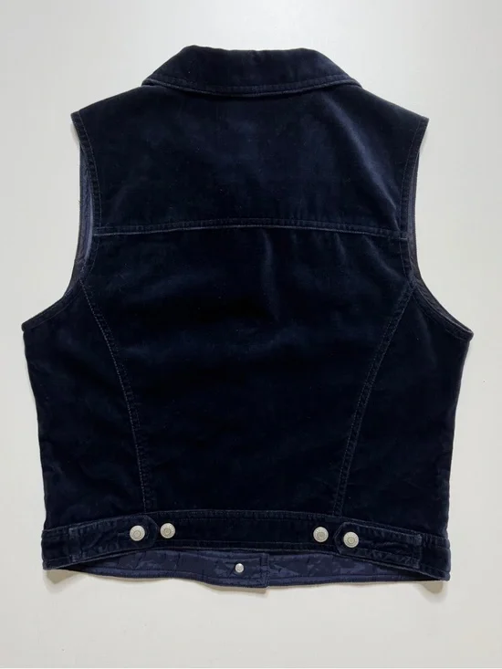 Sold - Picture 2 of 7